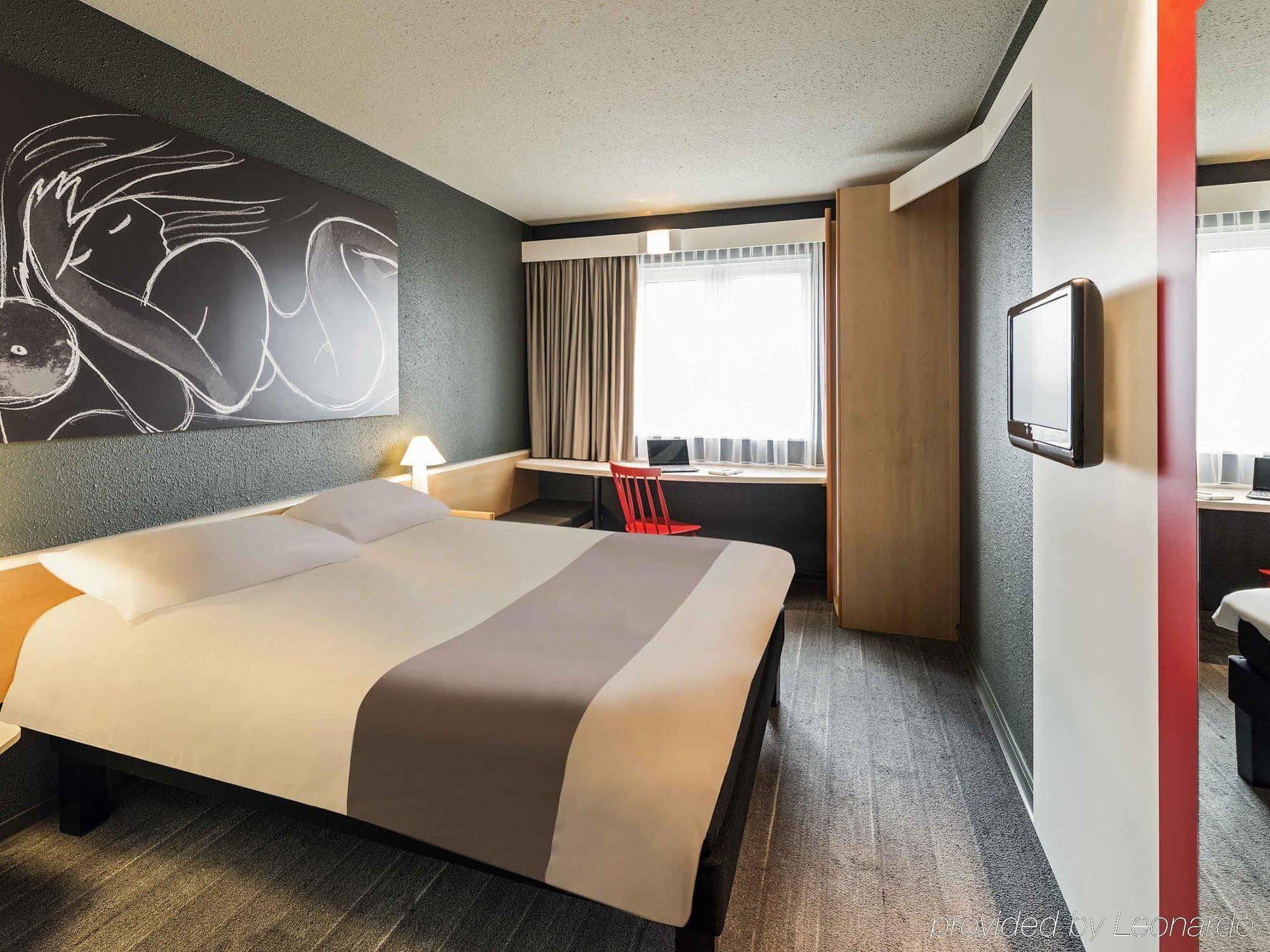 ไอบิส มึนเชน พาร์คสตัดท์ ชวาบิง Hotel มิวนิก ภายนอก รูปภาพ